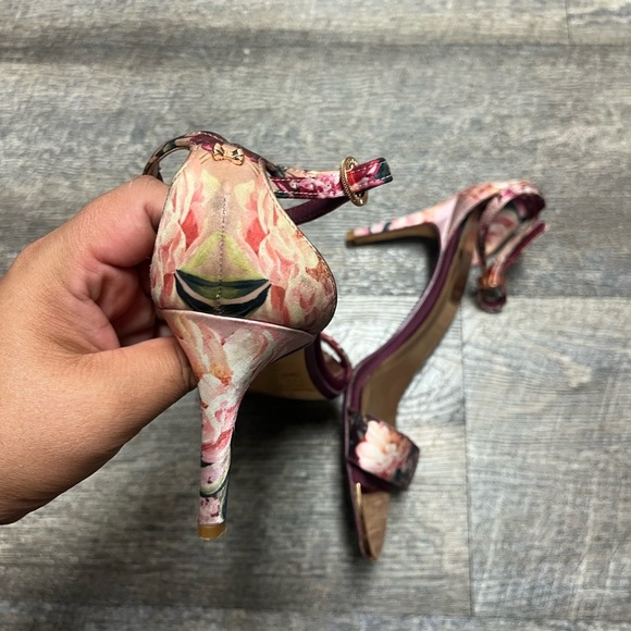 Ted barker LONDON Floral Ankle Strap Heels - Pink and Gold - Picture 3 of 12